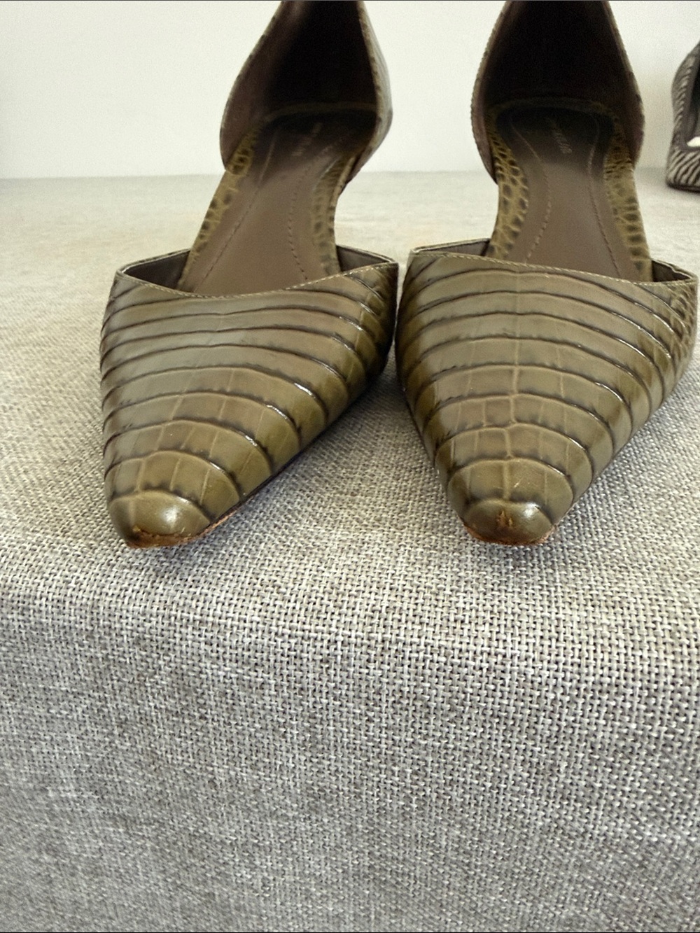 Ann Taylor Olive Croc-Embossed kitten heels - Picture 7 of 7